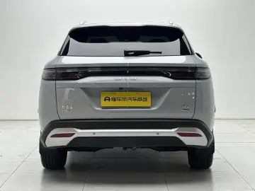2026 BYD Song L с пробегом 7 700 км