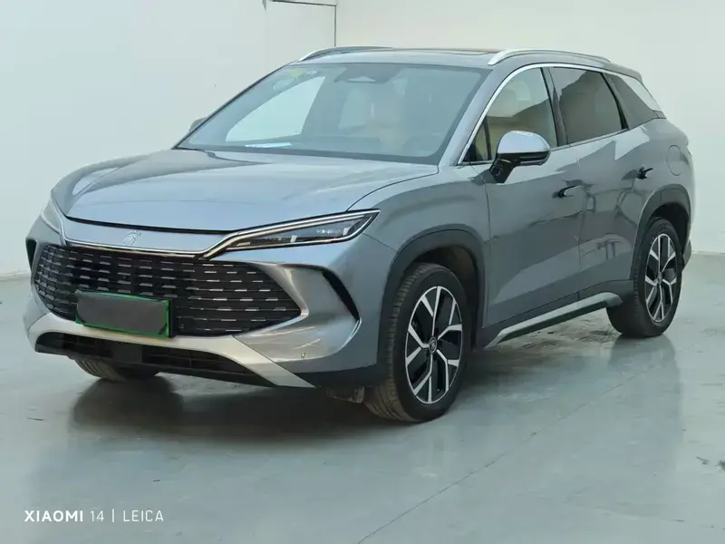 2024 BYD Song L с пробегом 20 000 км