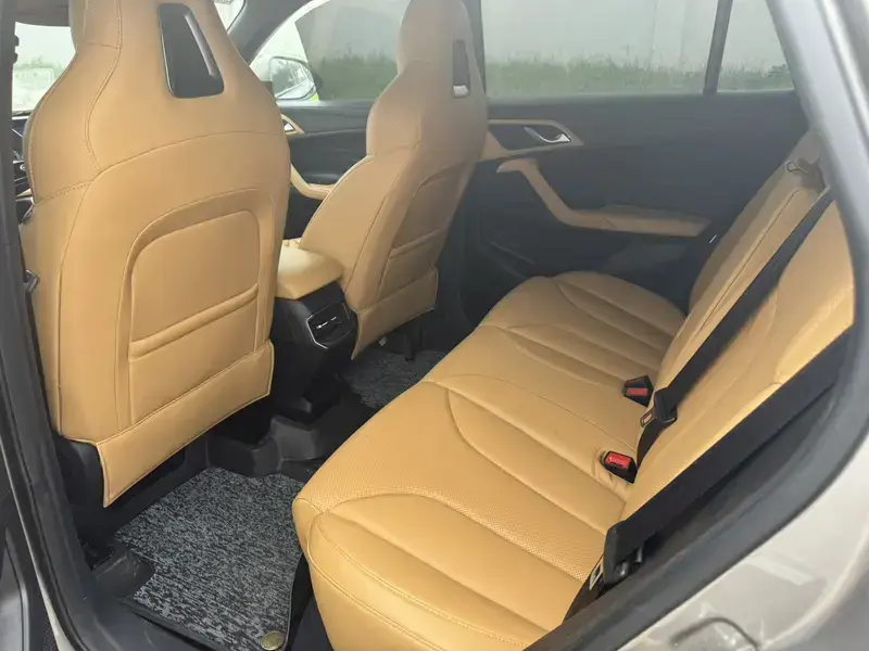 2023 Roewe RX5 с пробегом 29 000 км