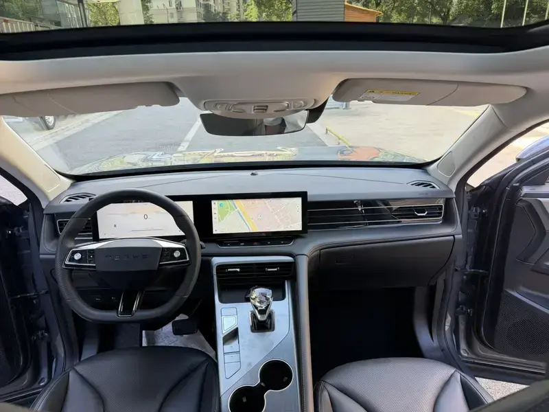 2023 Roewe RX5 с пробегом 40 000 км