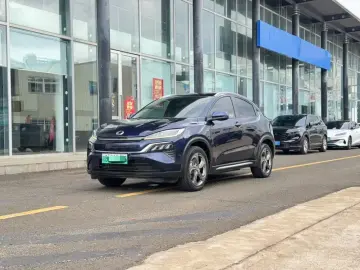 Ciimo (Dongfeng-Honda) M-NV