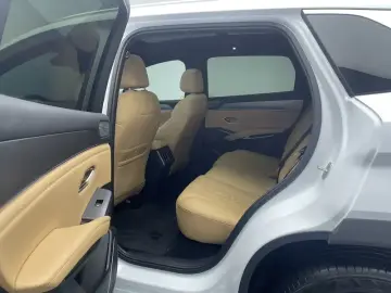 2024 BYD Song L с пробегом 30 900 км