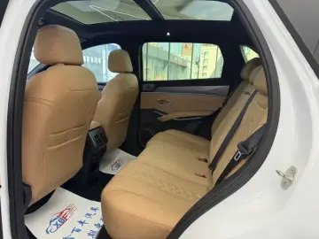 2025 BYD Song L с пробегом 24 000 км