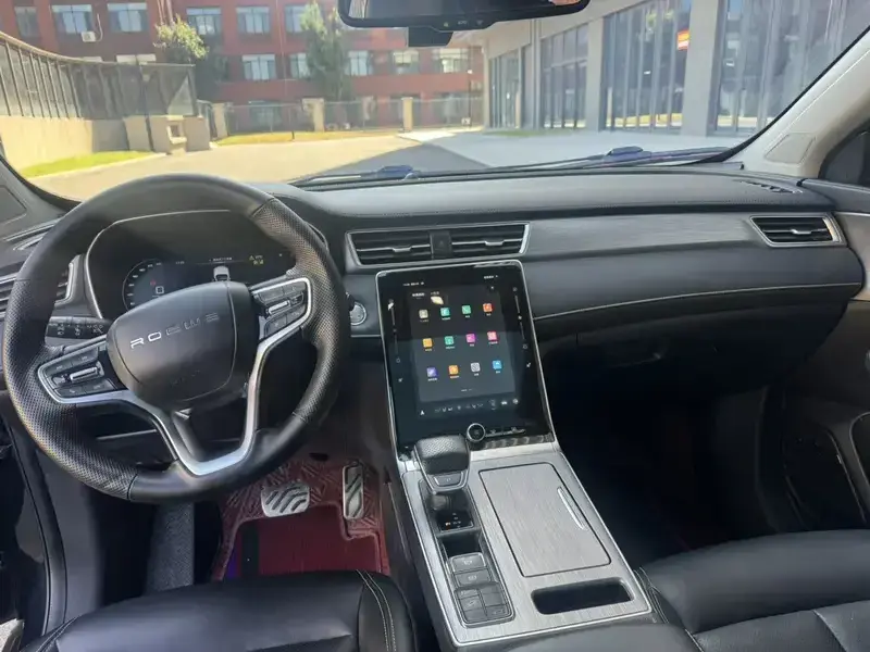 2020 Roewe RX5 с пробегом 78 000 км