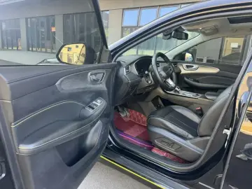 2020 Roewe RX5 с пробегом 78 000 км