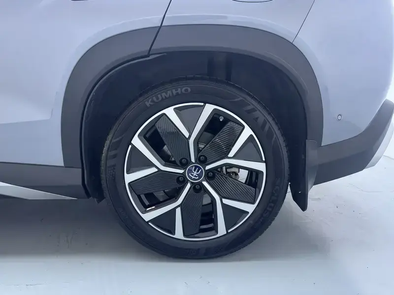 2024 BYD Song L с пробегом 57 800 км