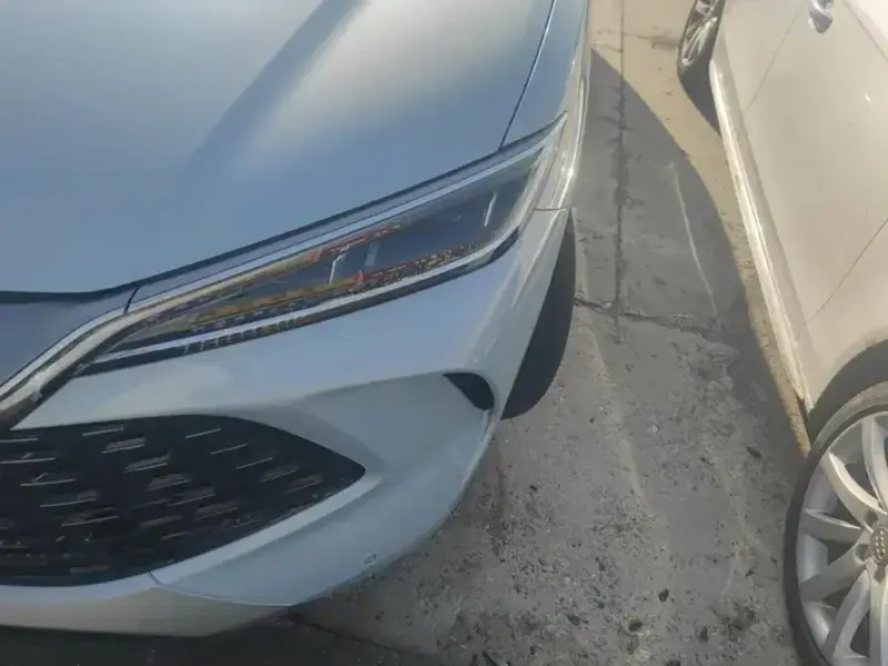 2024 BYD Song L с пробегом 18 000 км