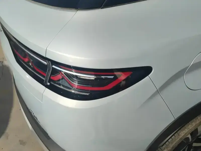 2024 BYD Song L с пробегом 18 000 км