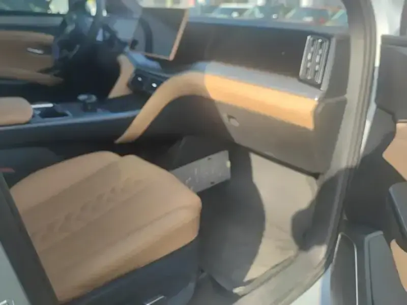2024 BYD Song L с пробегом 18 000 км
