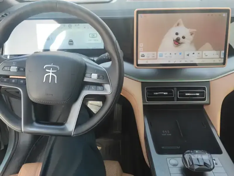 2024 BYD Song L с пробегом 18 000 км