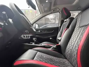 2021 Forthing T5 с пробегом 99 000 км
