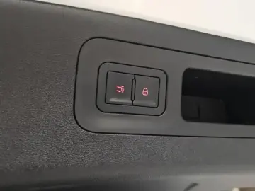 2025 BYD Song L с пробегом 25 000 км