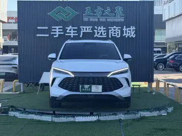 2026 BYD Song L с пробегом 11 200 км