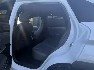 2026 BYD Song L с пробегом 11 200 км