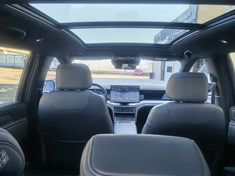 2026 BYD Song L с пробегом 14 000 км