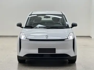 2023 FAW Bestune NAT с пробегом 100 км