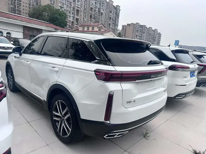 2020 FAW Bestune T99 с пробегом 28 300 км