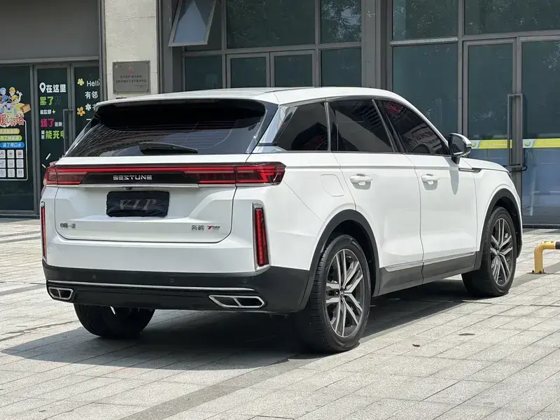 2020 FAW Bestune T99 с пробегом 42 000 км