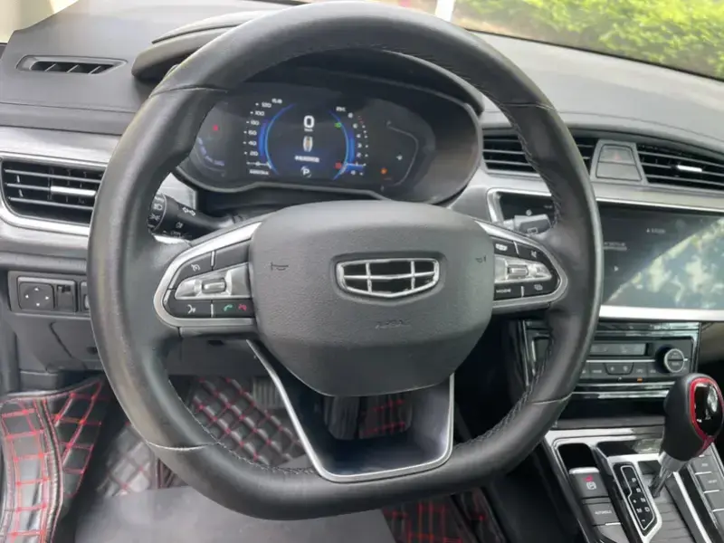 2020 Geely Emgrand с пробегом 65 000 км