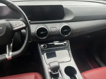 2021 Forthing T5 EVO с пробегом 35 000 км