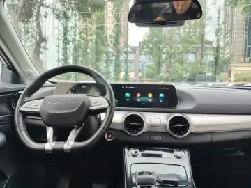 2021 Forthing T5 EVO с пробегом 86 000 км