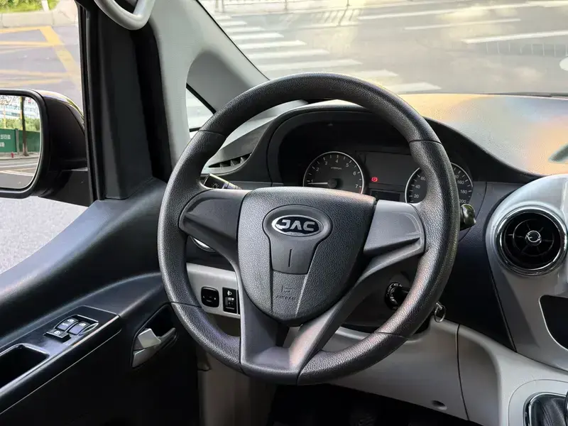 2021 JAC Refine M3 с пробегом 75 000 км