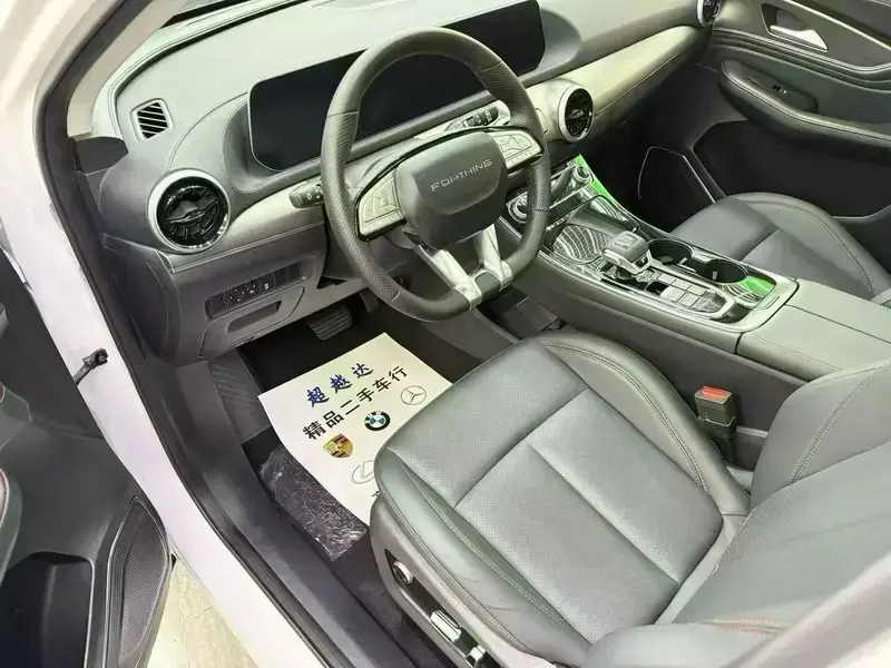 2023 Forthing T5 EVO с пробегом 10 000 км