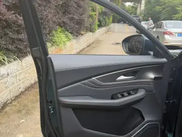 2021 Forthing T5 EVO с пробегом 35 700 км