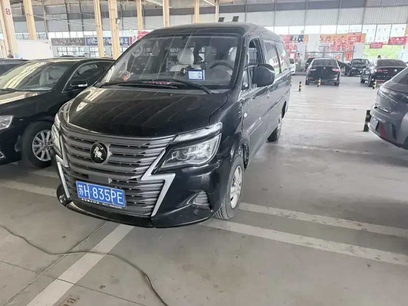 2023 Forthing Lingzhi Plus с пробегом 27 000 км