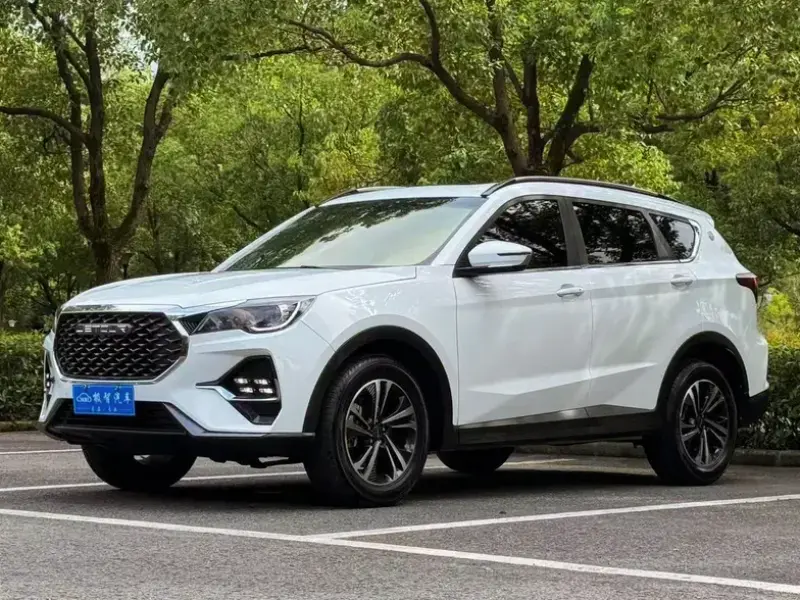 2023 JETOUR X70+ с пробегом 10 000 км