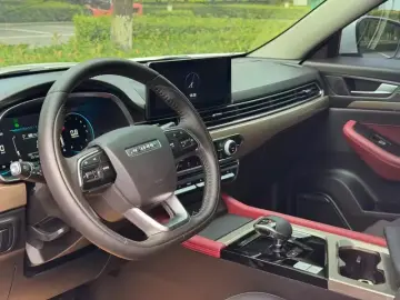 2023 JETOUR X70+ с пробегом 10 000 км