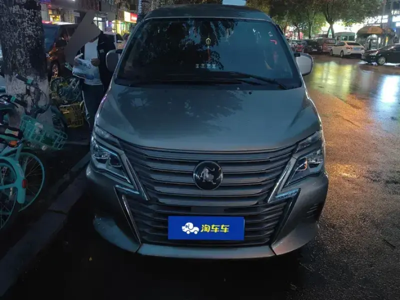 2023 Forthing Lingzhi Plus с пробегом 31 000 км