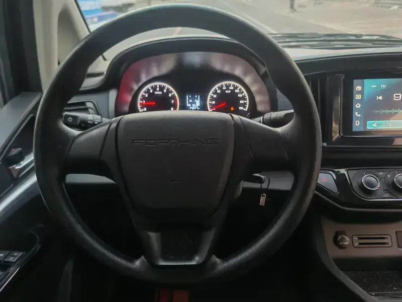 2023 Forthing Lingzhi Plus с пробегом 17 000 км