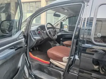 2023 Forthing Lingzhi Plus с пробегом 17 000 км