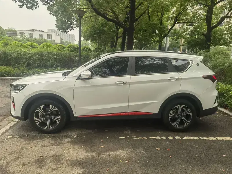 2023 JETOUR X70+ с пробегом 70 000 км