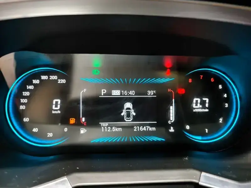 2023 JETOUR X70+ с пробегом 21 000 км