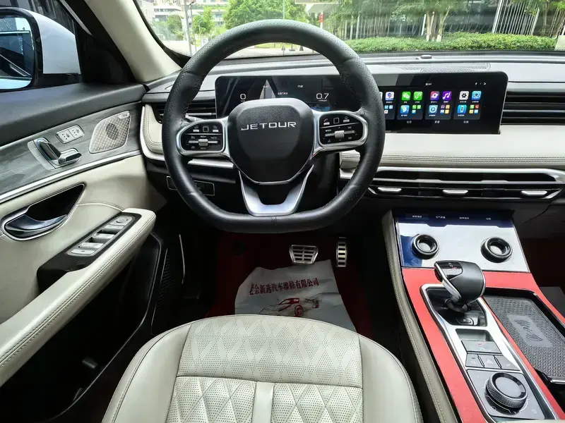 2023 JETOUR X70+ с пробегом 56 000 км