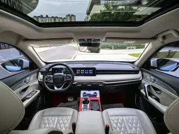 2023 JETOUR X70+ с пробегом 56 000 км