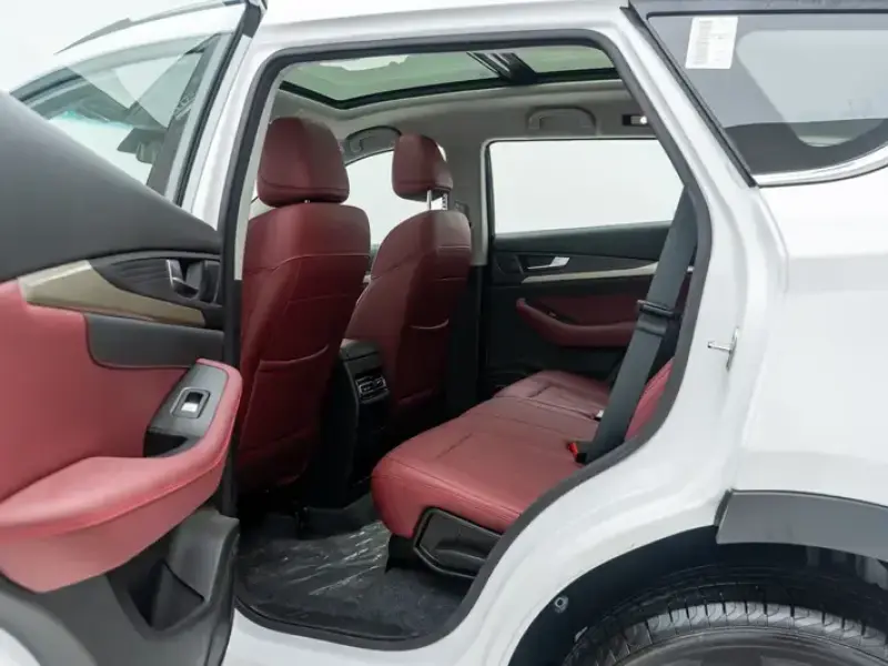 2025 JETOUR X70+ с пробегом 300 км