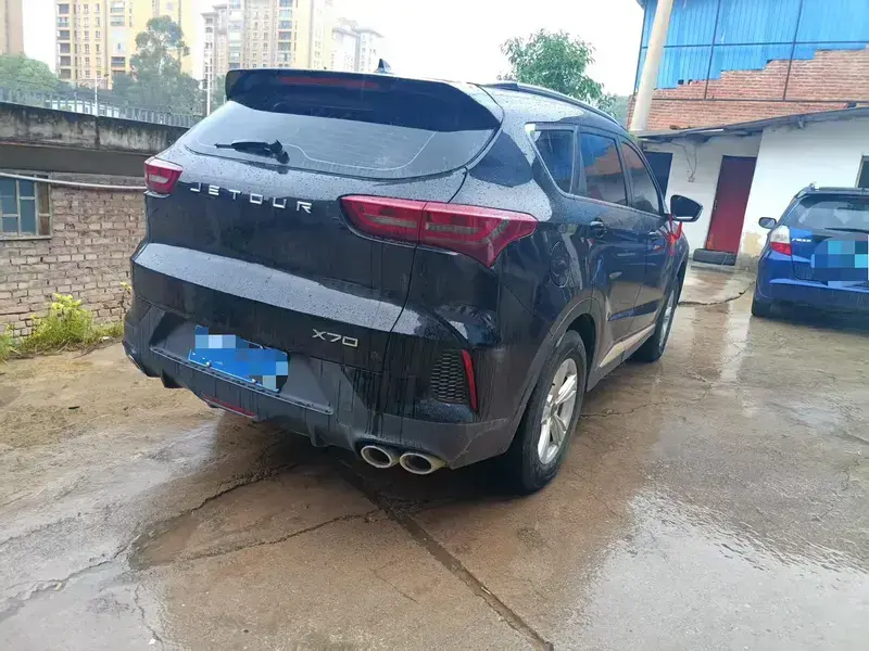 2024 JETOUR X70+ с пробегом 16 000 км