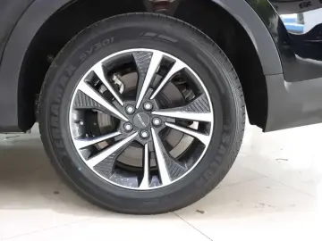 2024 JETOUR X70+ с пробегом 18 000 км