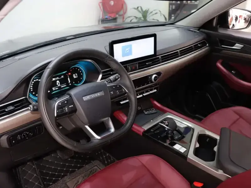 2024 JETOUR X70+ с пробегом 18 000 км