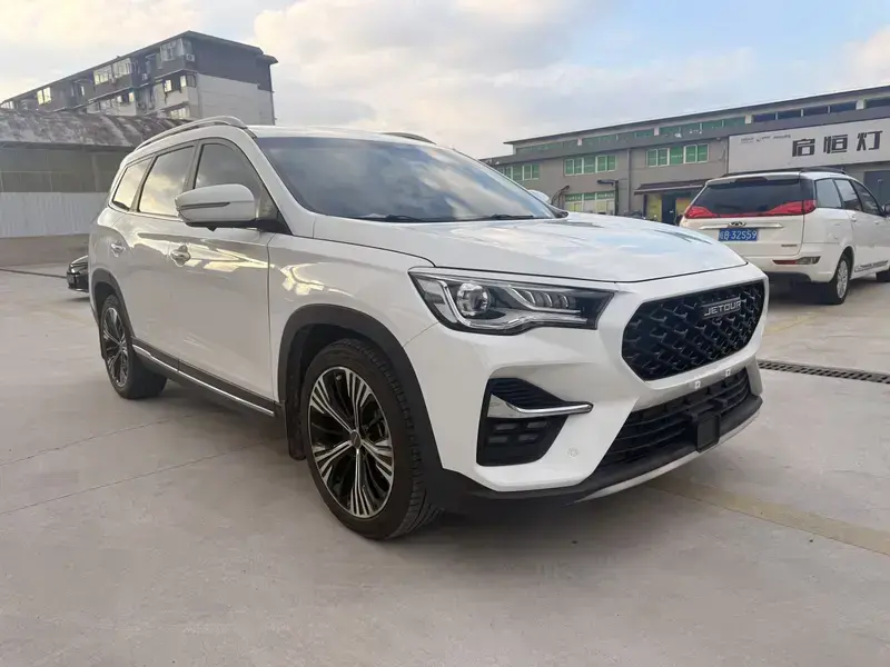 2021 JETOUR X90 с пробегом 50 000 км
