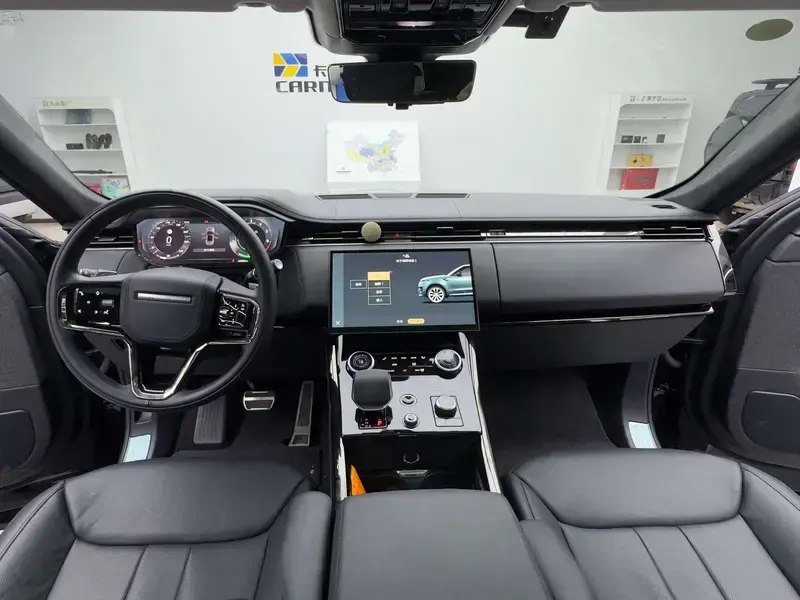 2023 Land Rover Range Rover Sport с пробегом 26 900 км