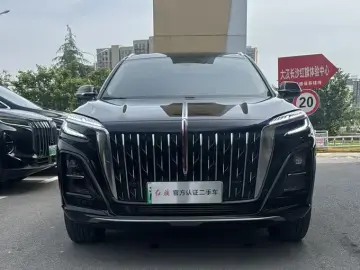 2024 Hongqi HS3 с пробегом 23 800 км