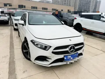 2023 Mercedes-Benz A-Класс с пробегом 40 000 км