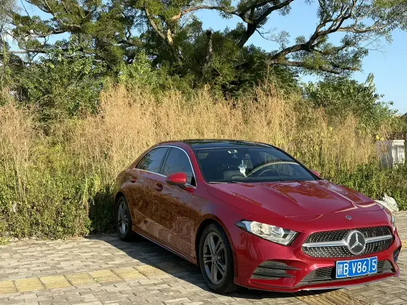 2019 Mercedes-Benz A-Класс с пробегом 134 000 км