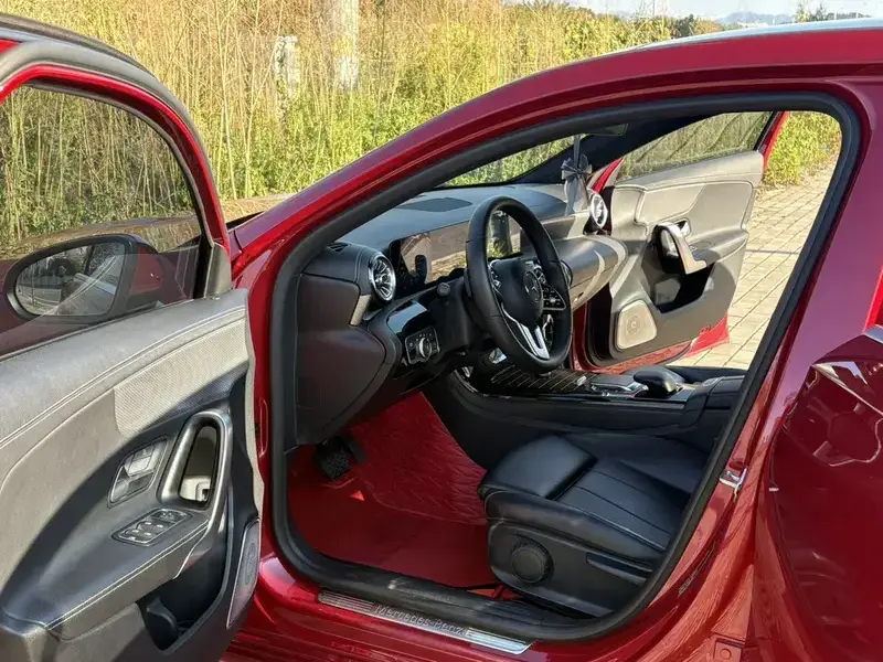 2019 Mercedes-Benz A-Класс с пробегом 134 000 км
