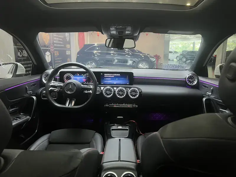 2024 Mercedes-Benz A-Класс с пробегом 23 200 км
