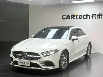 2022 Mercedes-Benz A-Класс с пробегом 16 200 км